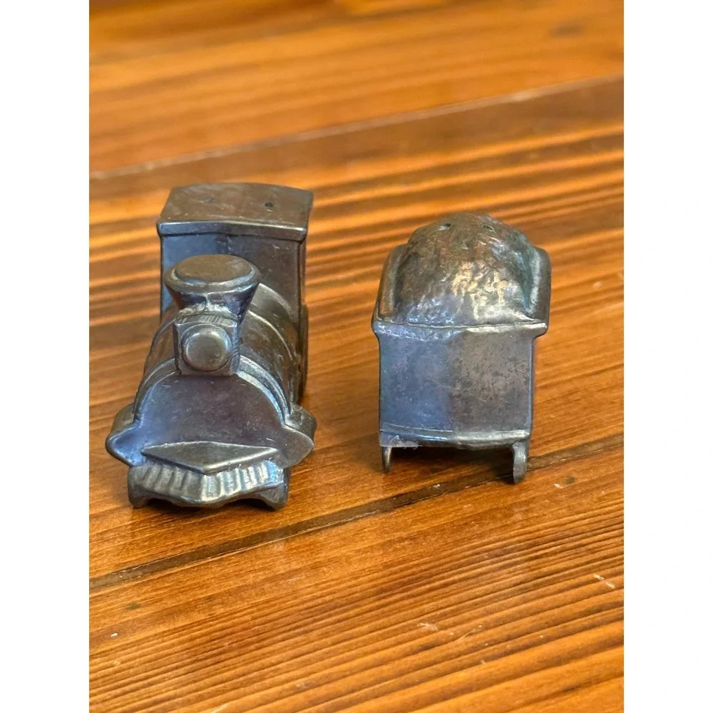 Vintage Train Salt and Pepper Shakers Metal Locomotive Tender Japan Silver Good